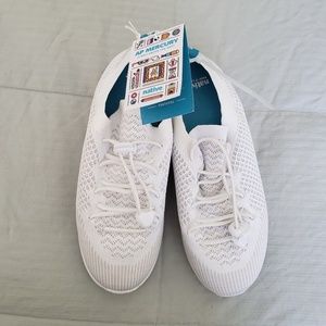 Native AP Mercury White 5.5Y Sneakers